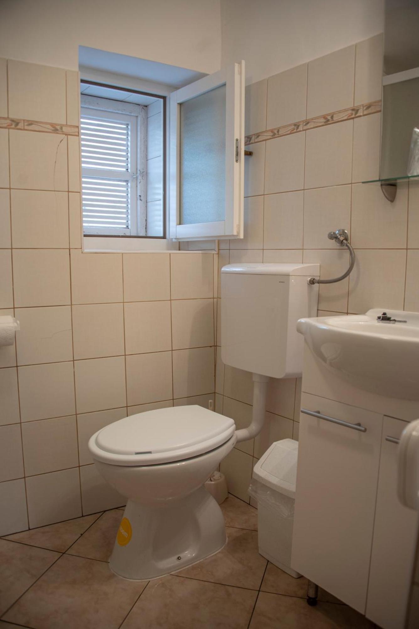 Apartment Nives Lubenice